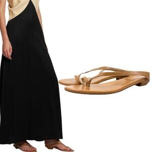 Khaite Marion Flat Leather Thong Sandals Brown Size 37